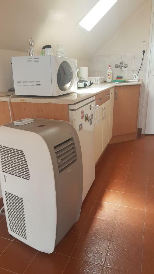 Csalad-Barat Apartman Balatonlelle Exteriör bild